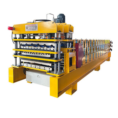 PPGI & GI Linea di produzione di macchine per la produzione di lamiere di tetto a tre strati in acciaio