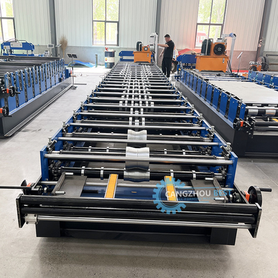 PLC Control Automatic Cutting Ppgi Acciaio Alto costole Copertura foglio Cold Roll Forming Machine per lo Zimbabwe