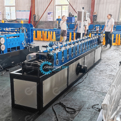 Zambia Popular Galvanizzato Acciaio Roller Shutter Profile Roller Door Roll Forming Machine