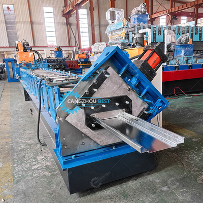 Autoloccaggio doppia testa acciaio galvanizzato spessore 1,2 mm telaio porta in acciaio rotolo macchina di formazione