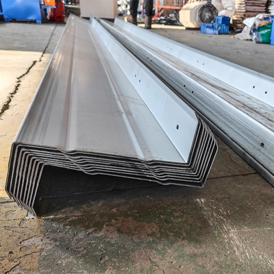 Macchina di formazione di rotoli di acciaio galvanizzato Czu da 1,5 a 3,0 mm