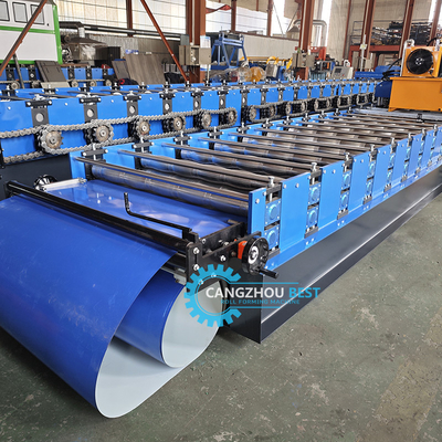Controllo PLC in acciaio colorato Pressione idraulica e taglio Zee Roof Tile Roll Forming Machine