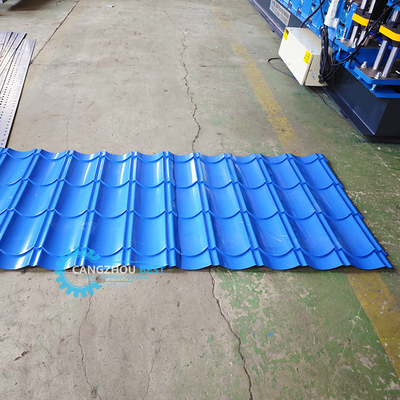 Controllo PLC in acciaio colorato Pressione idraulica e taglio Zee Roof Tile Roll Forming Machine