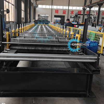Russia Popular Design Galvanizzato Acciaio Tutiere Piastrelle Fabbricazione Roll Forming Machine