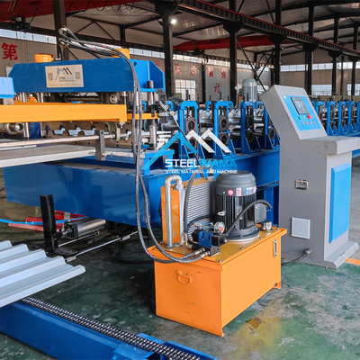 Potente 380V/3Phase/50Hz Roof Sheet Making Machine