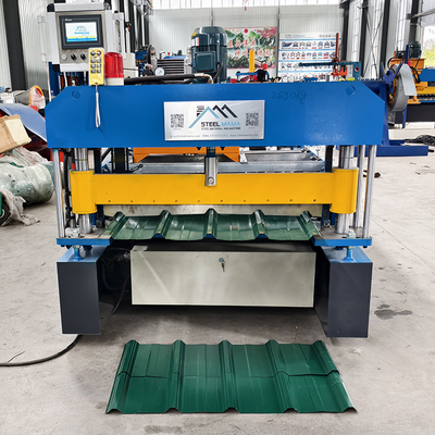 Durabile 45 # Roller di acciaio Metal Roof Forming Machine con 3 kW di potenza della stazione idraulica e 5.5 kW di potenza del motore principale