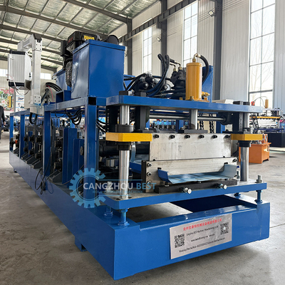 Customzied Portable Kr18 Standing Seam Roof Sheet Roll Forming Machine Con Auto Seamer
