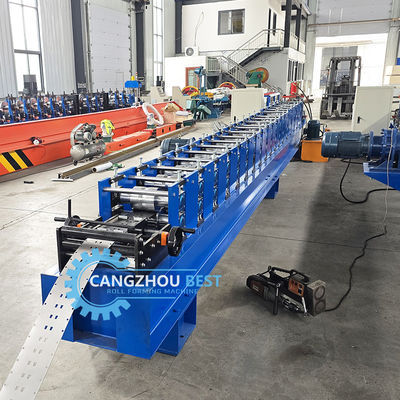 Macchina formatrice a rulli per montanti di scaffalature con controllo PLC in acciaio zincato