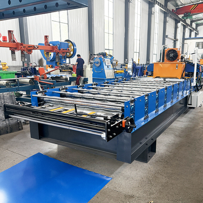 Macchina profilatrice per coperture metalliche controllata da PLC