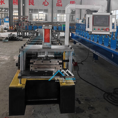Macchina per la formatura di rotoli di pannelli per tetti Sleflock per coperture residenziali da 3 kW