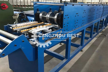 Dispositivo per la formazione di rotoli di tubi grezzi di 80 mm di diametro